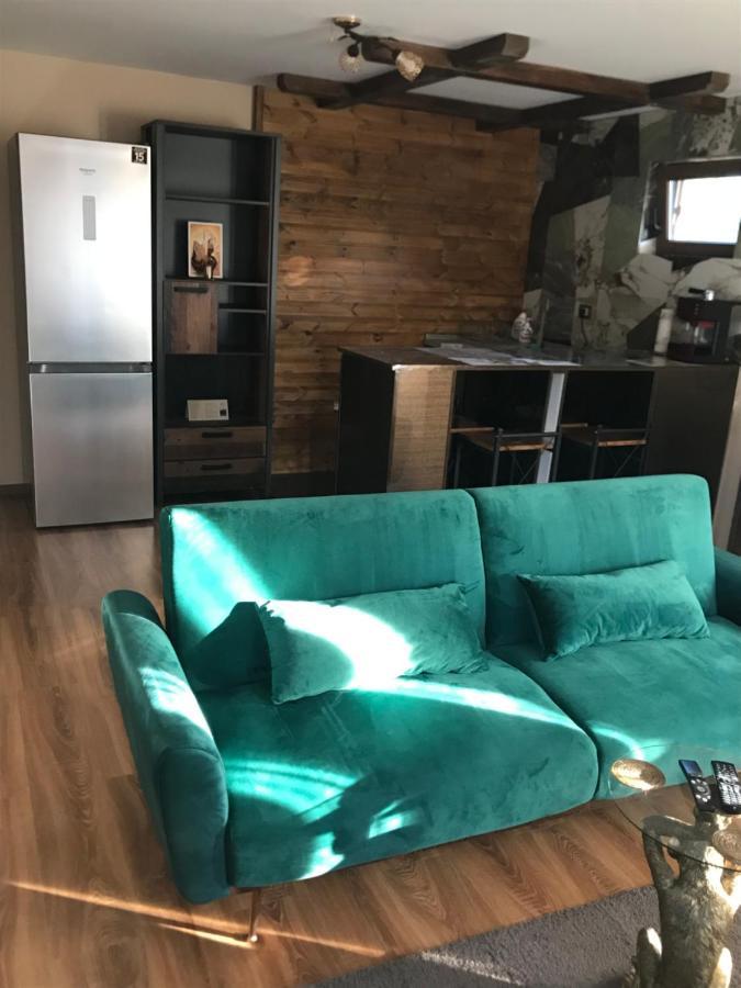 Apartament La Vila Curtea De Arges Luaran gambar
